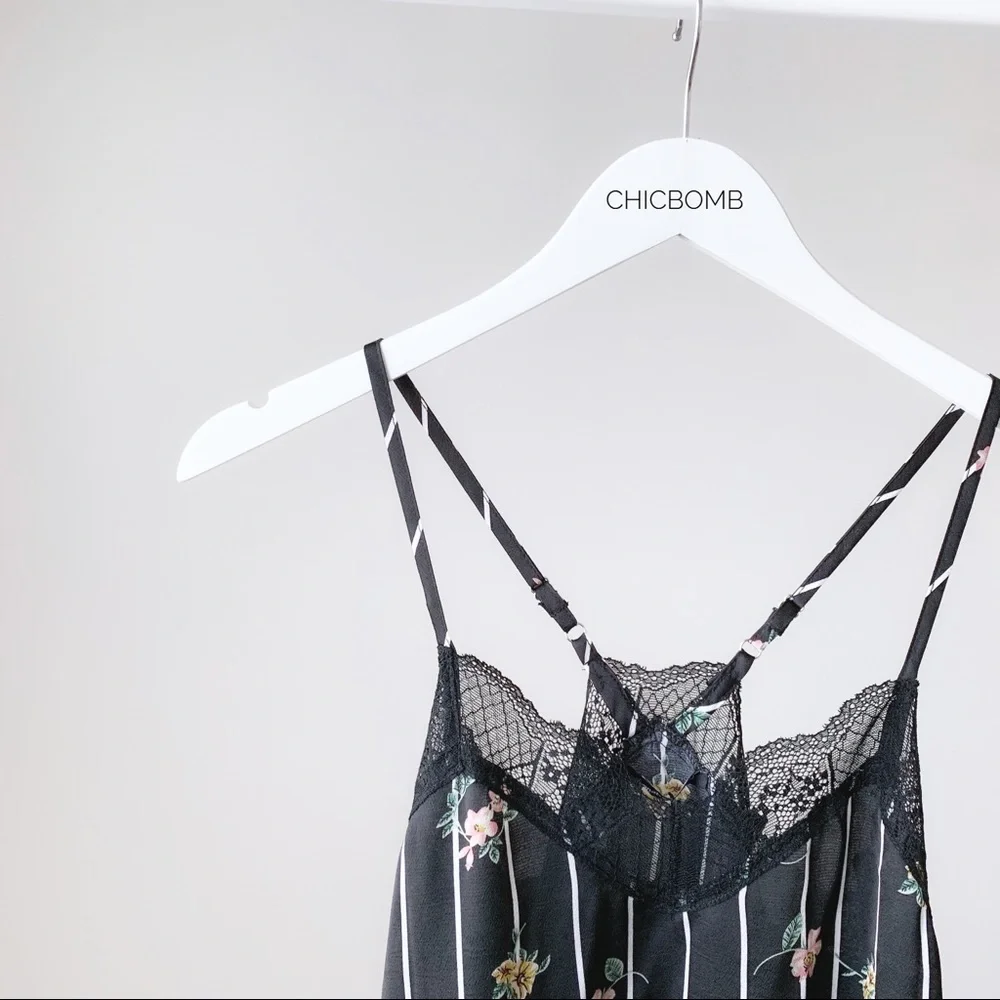 BLACK SCALLOP LACE CAMI - PINSTRIPE FLOARAL - Picture 1 of 7